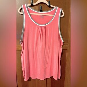 🍉SALE 50%🍉 Secret Treasures Plus Size Tank Top
